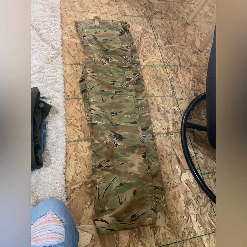cargo….can be used for hunting or just comfy everyday wear